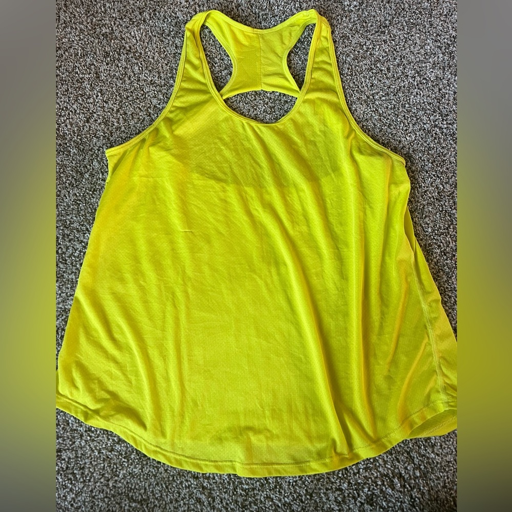 Zyia tank